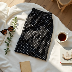 Chic Polka Dot Cropped Trousers